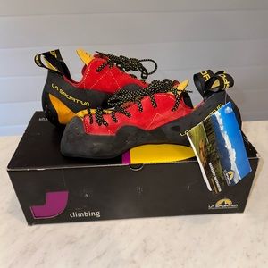 Brand new La Sportiva Testarossa climbing shoes